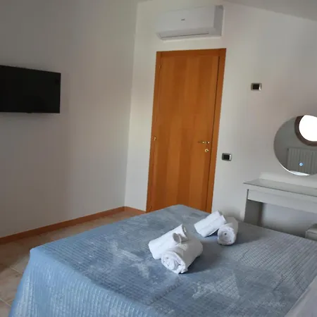 Terrazza Sole E Stelle 公寓